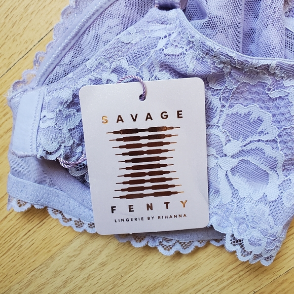 Savage X Fenty Lingerie By Rihanna, Lacy Bra Size 34DD,  New - Picture 4 of 7